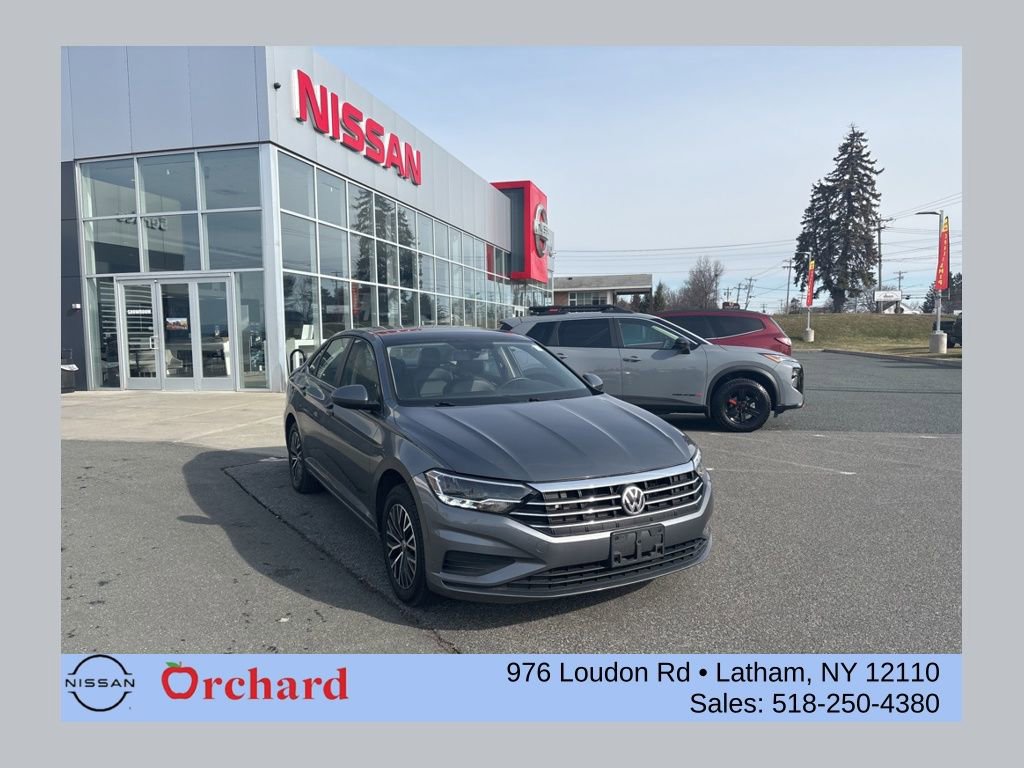 Used 2021 Volkswagen Jetta SE image 1