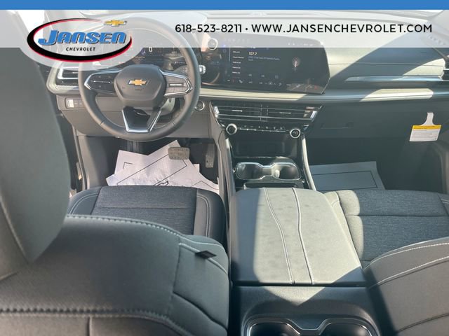 New 2026 Chevrolet Traverse LT w/ Sun and Wheel Package FWD image 20