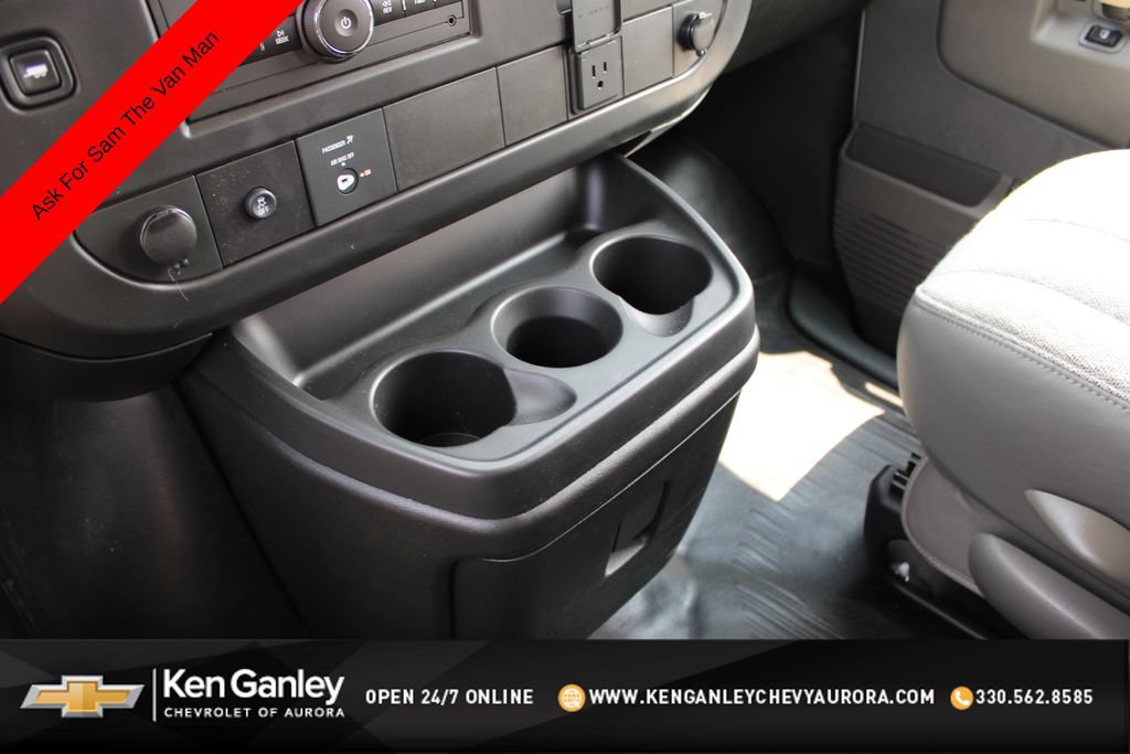 New 2026 Chevrolet Express 2500 Extended w/ Driver Convenience Package RWD image 18