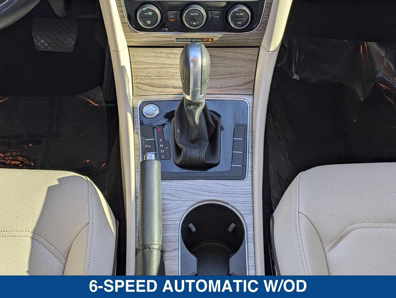 Used 2018 Volkswagen Passat 2.0T SE image 18