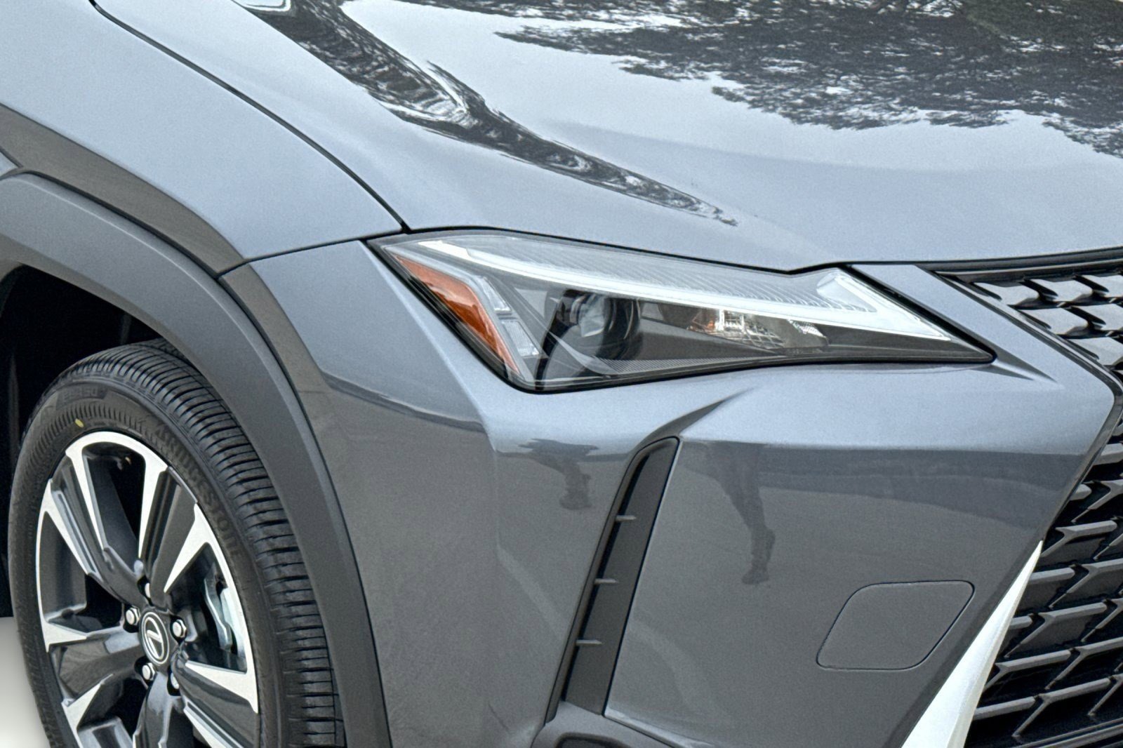 New 2026 Lexus UX 300h FWD image 11