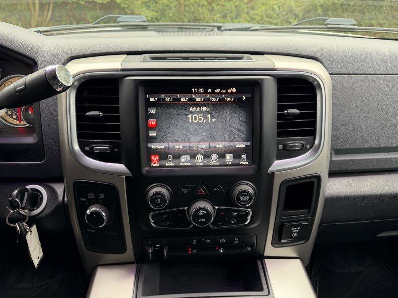 Used 2017 RAM 3500 Big Horn image 30