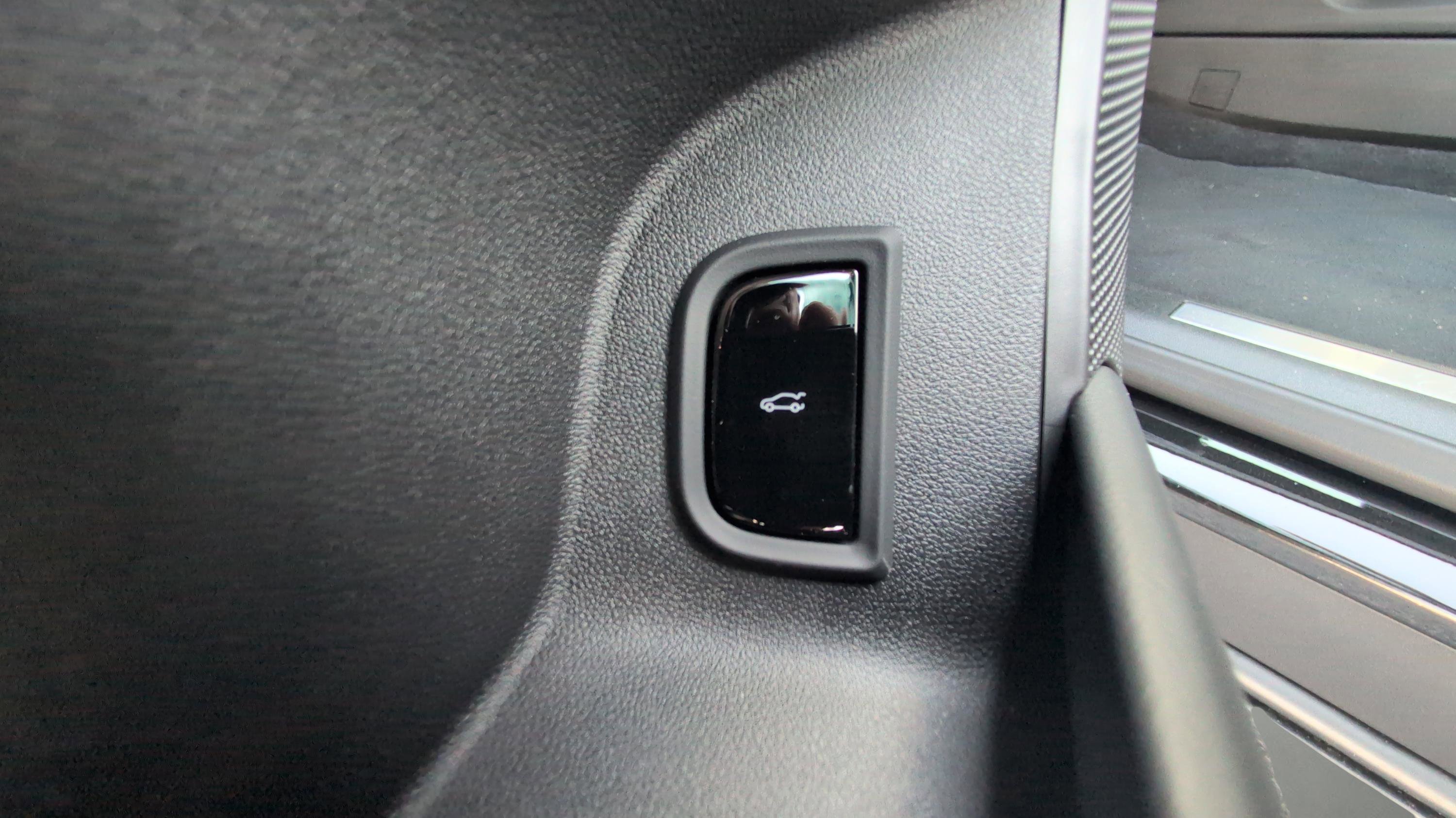 New 2025 Cadillac Lyriq Luxury image 20