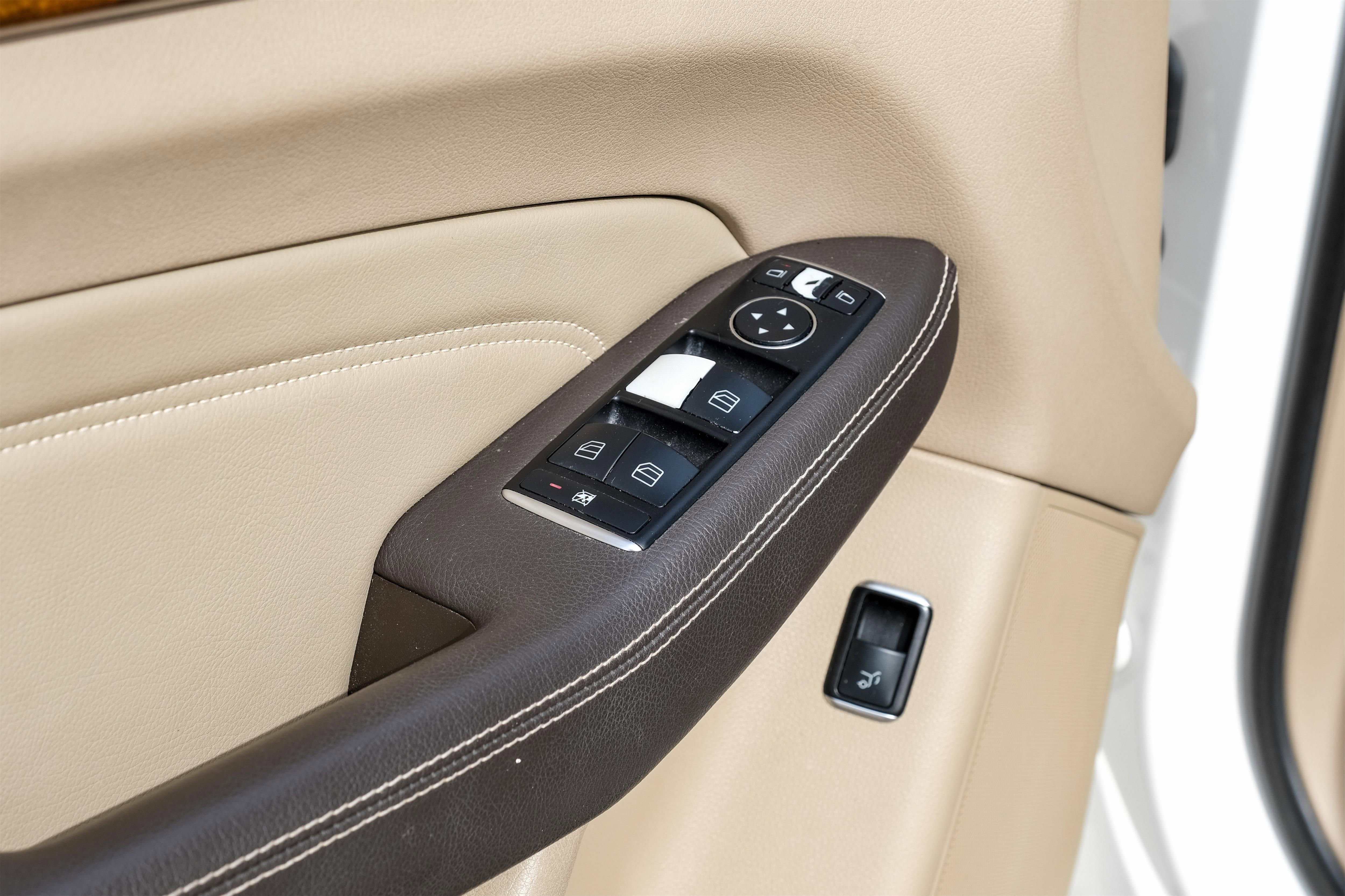 Used 2015 Mercedes-Benz ML 350 4MATIC image 41