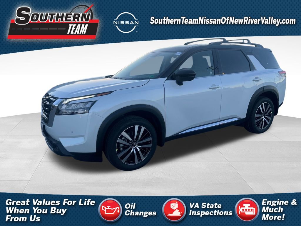 New 2025 Nissan Pathfinder Platinum w/ Cargo Package