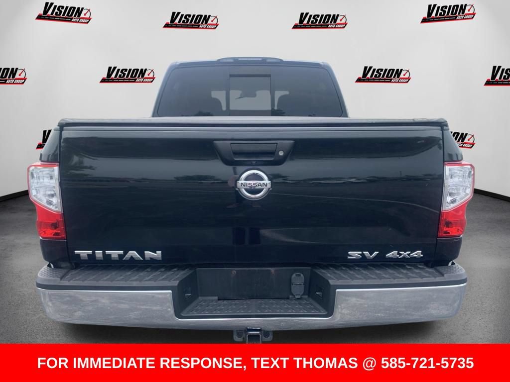 Used 2019 Nissan Titan SV AWD/4WD image 3