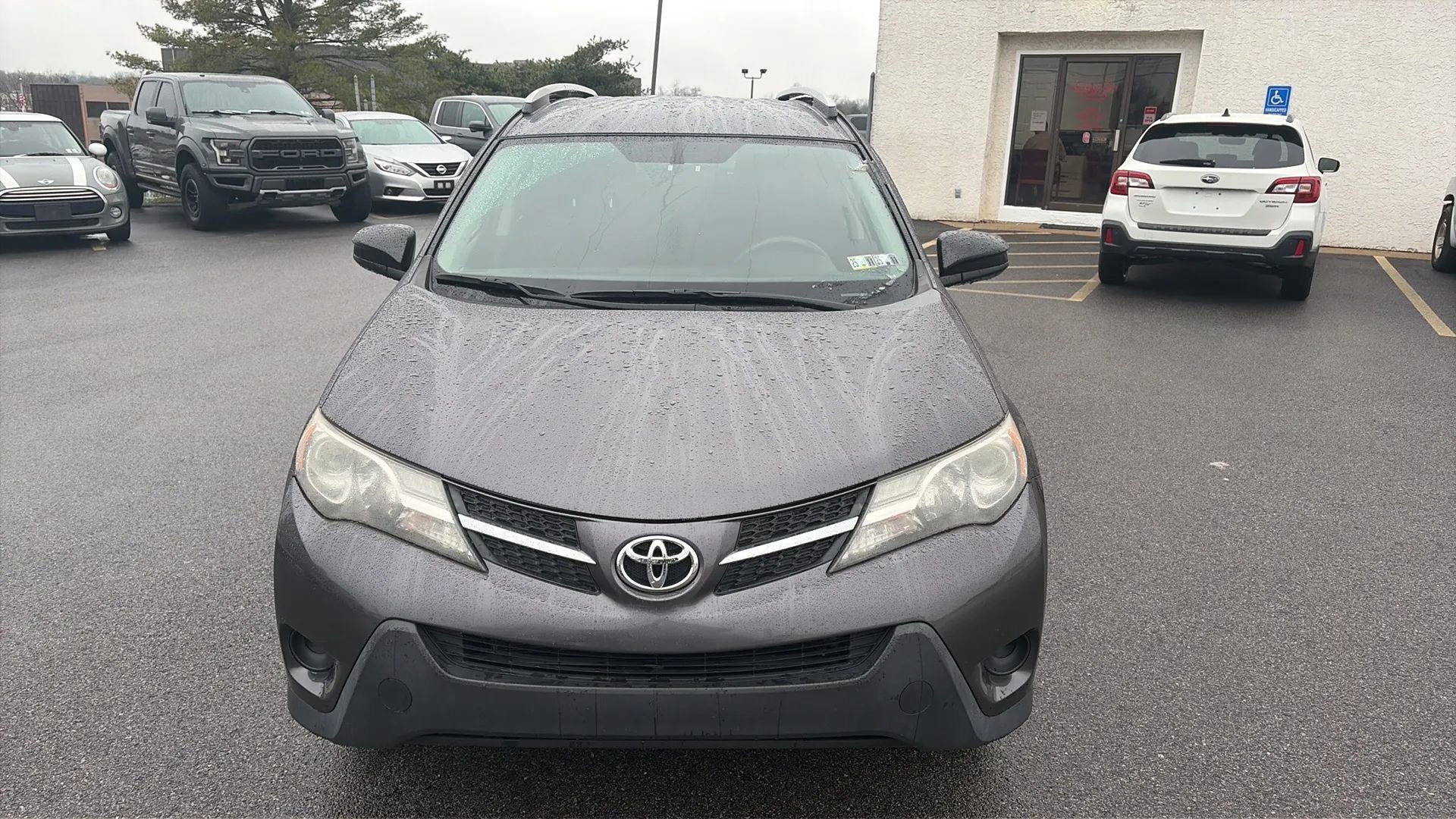Used 2015 Toyota RAV4 LE image 28