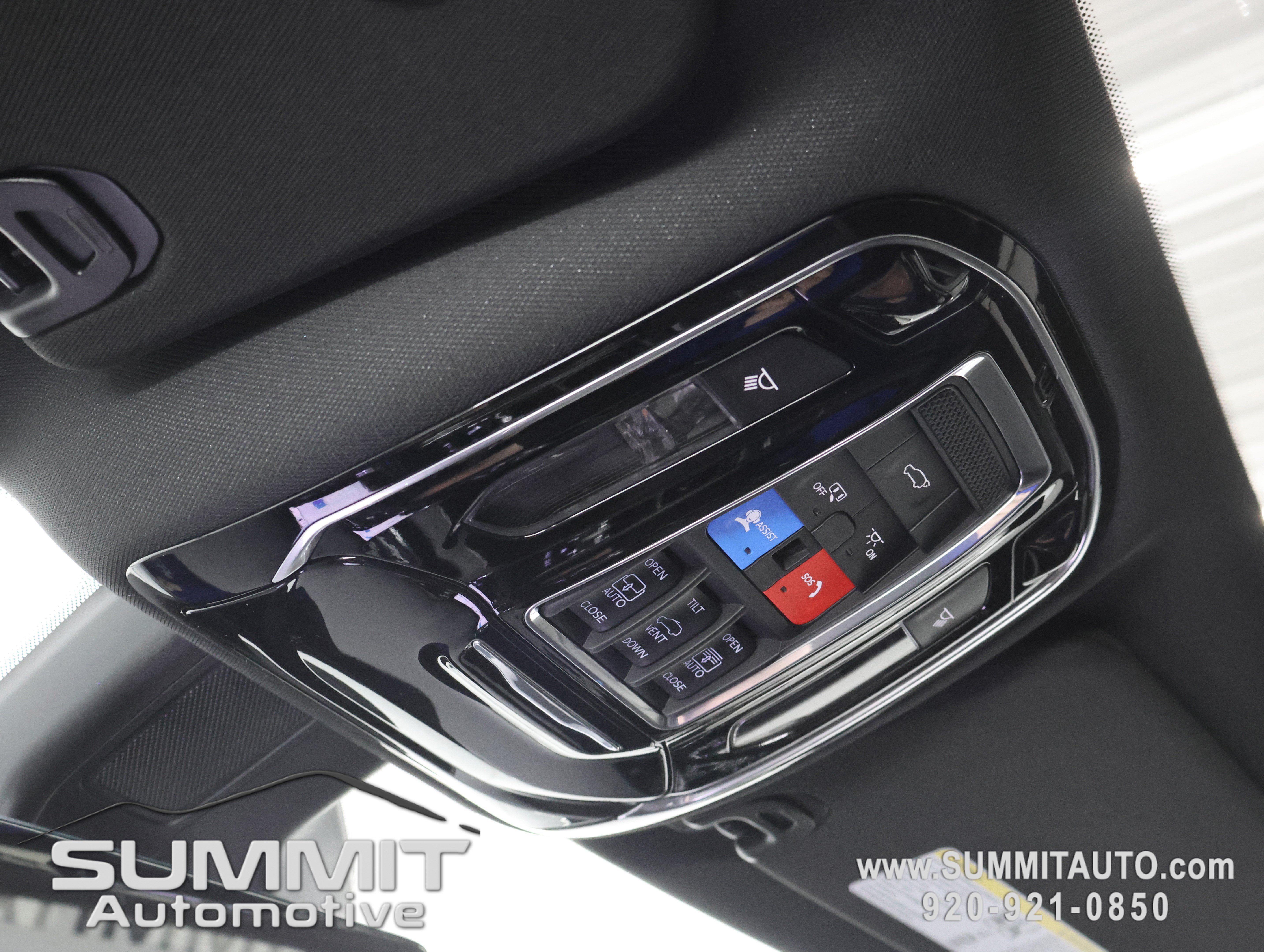New 2026 Jeep Grand Wagoneer L Summit w/ Premium Group III AWD/4WD image 71