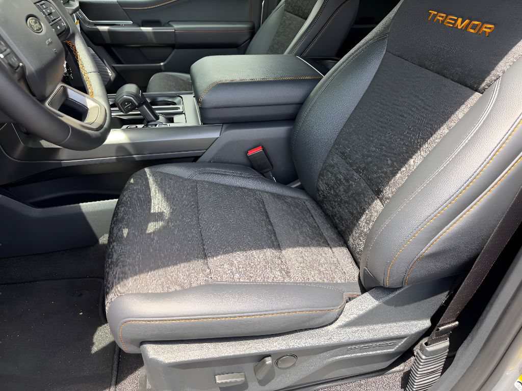 Used 2025 Ford F150 Tremor AWD/4WD image 30