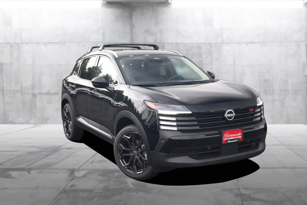 New 2026 Nissan Kicks SR w/ SR Premium Package image 2