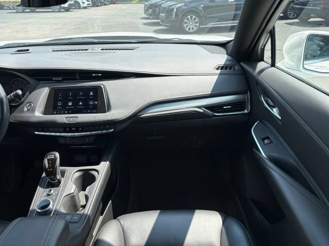 Used 2021 Cadillac XT4 Premium Luxury w/ Cold Weather Package FWD image 22