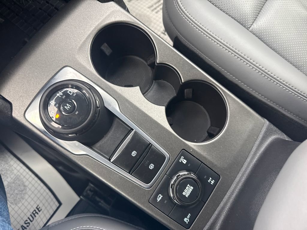 Used 2025 Ford Bronco Sport Badlands image 38