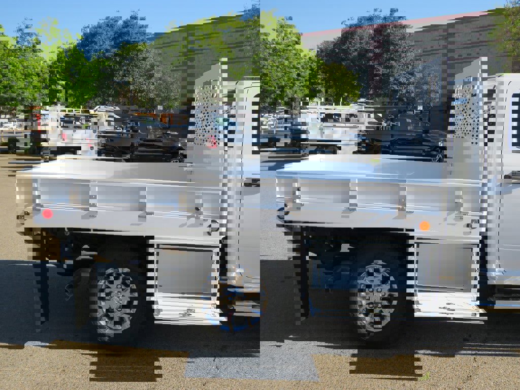 New 2024 RAM 3500 Tradesman w/ Chrome Appearance Group image 19