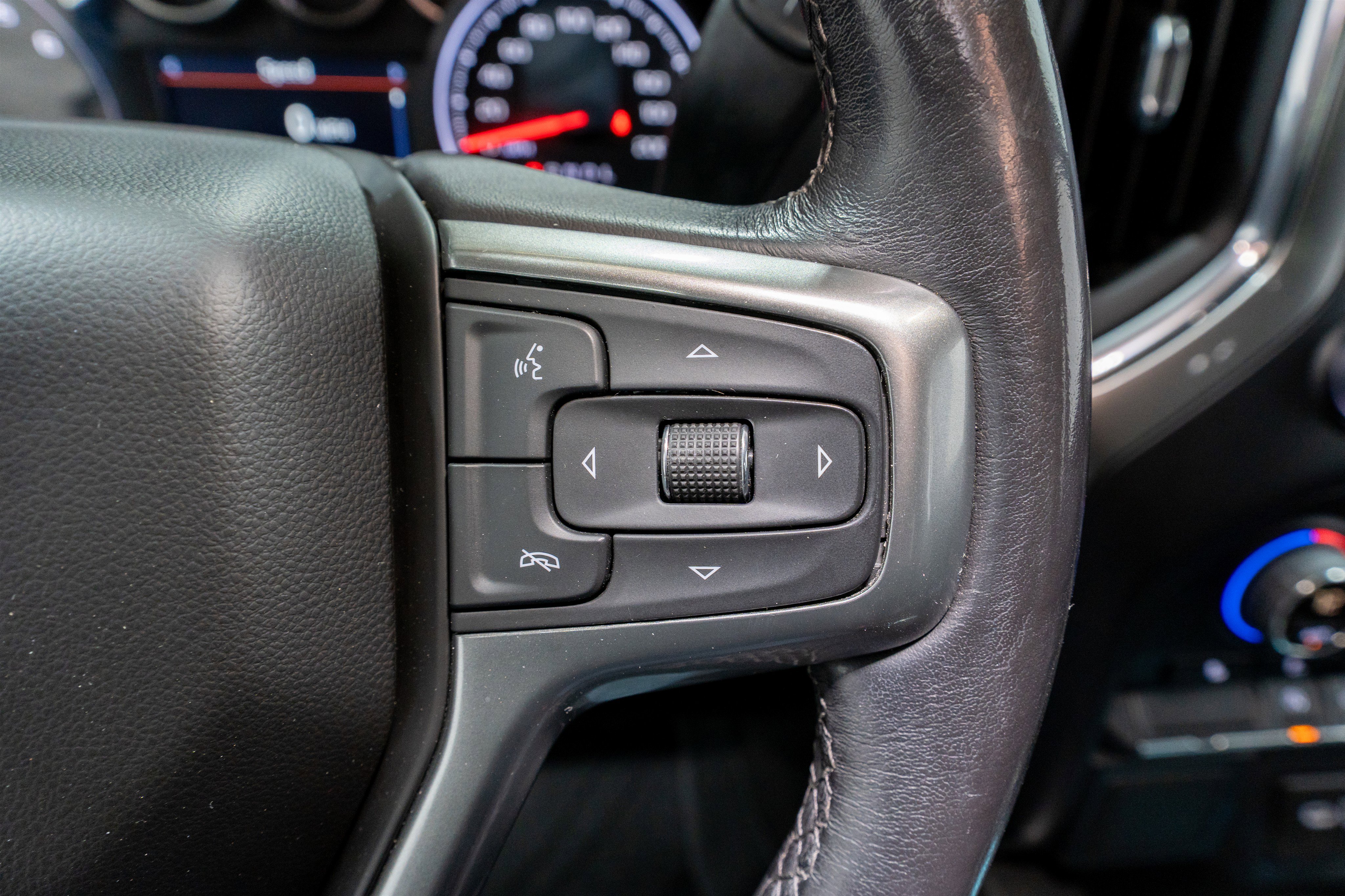 Used 2021 Chevrolet Silverado 1500 RST image 26