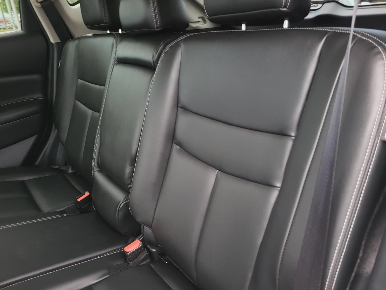 Used 2024 Nissan Murano SV FWD image 17