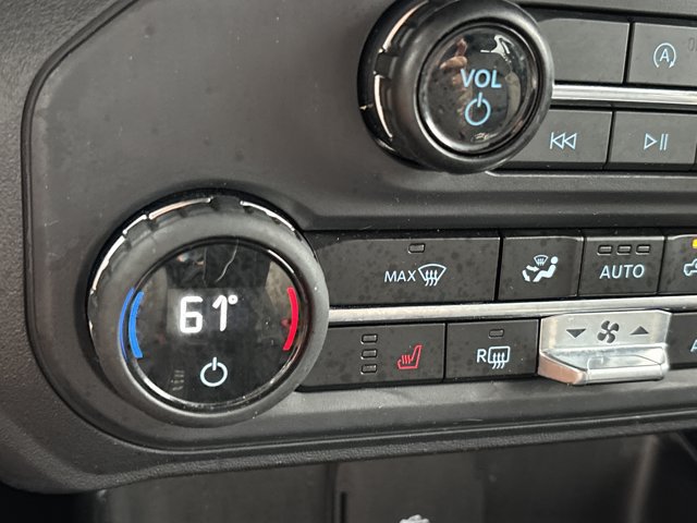 Used 2023 Ford Bronco Wildtrak AWD/4WD image 35