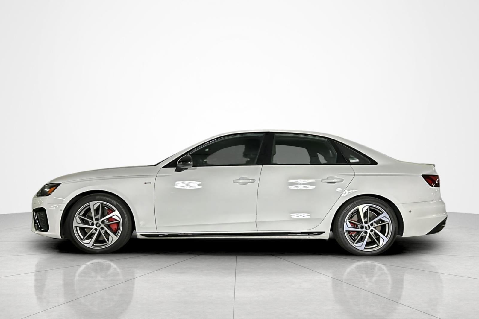 Used 2023 Audi A4 2.0T Prestige w/ Prestige Package AWD/4WD image 2