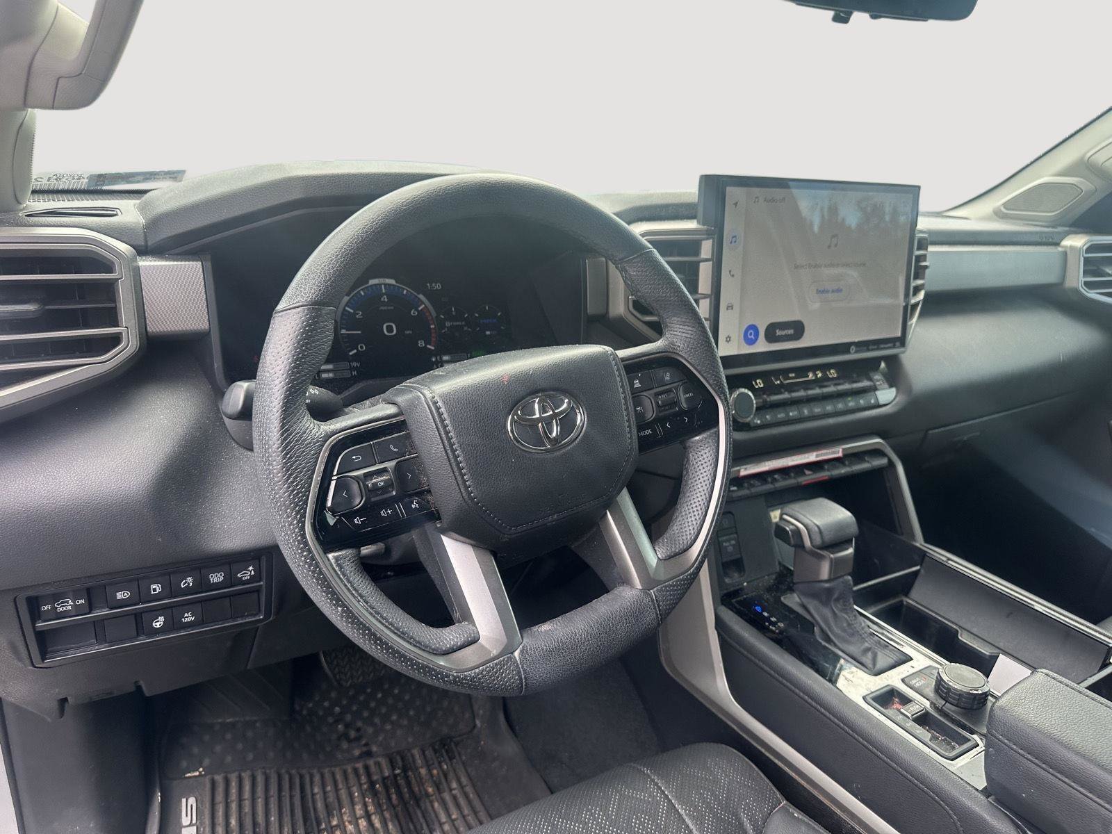 Used 2024 Toyota Sequoia Limited w/ Tow Technology Package AWD/4WD image 10