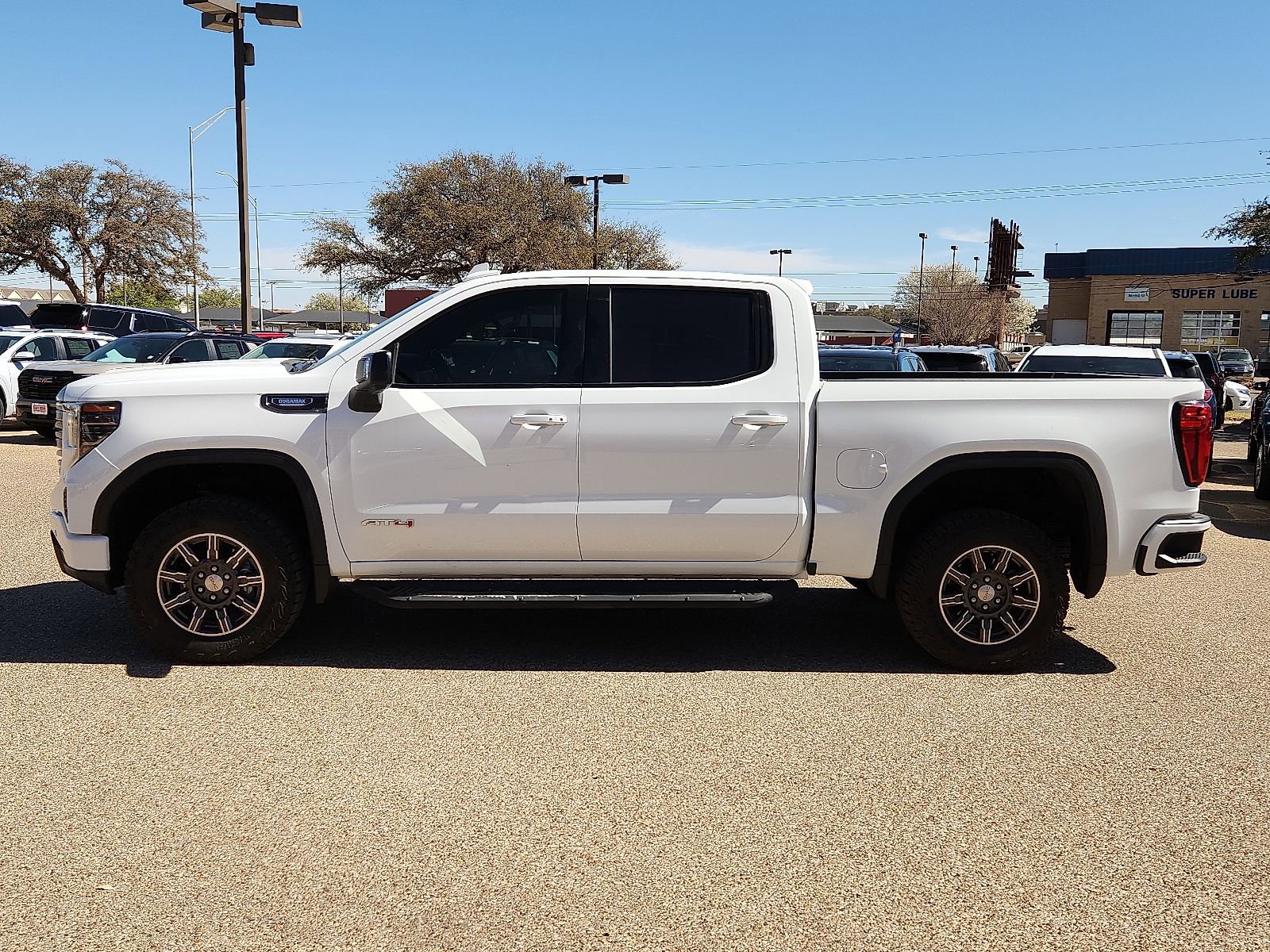 Used 2024 GMC Sierra 1500 AT4 w/ AT4 Premium Package image 2