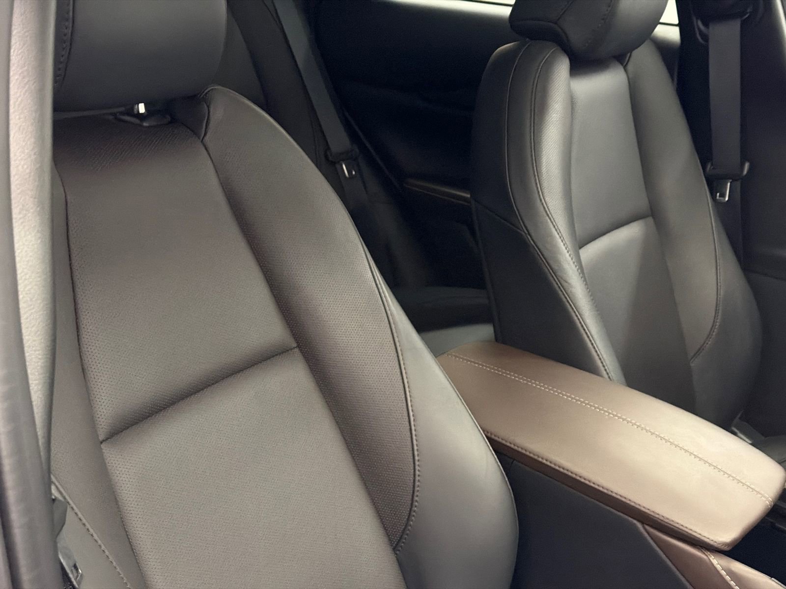 Certified 2025 MAZDA CX-30 AWD 2.5 S w/ Premium Package image 11