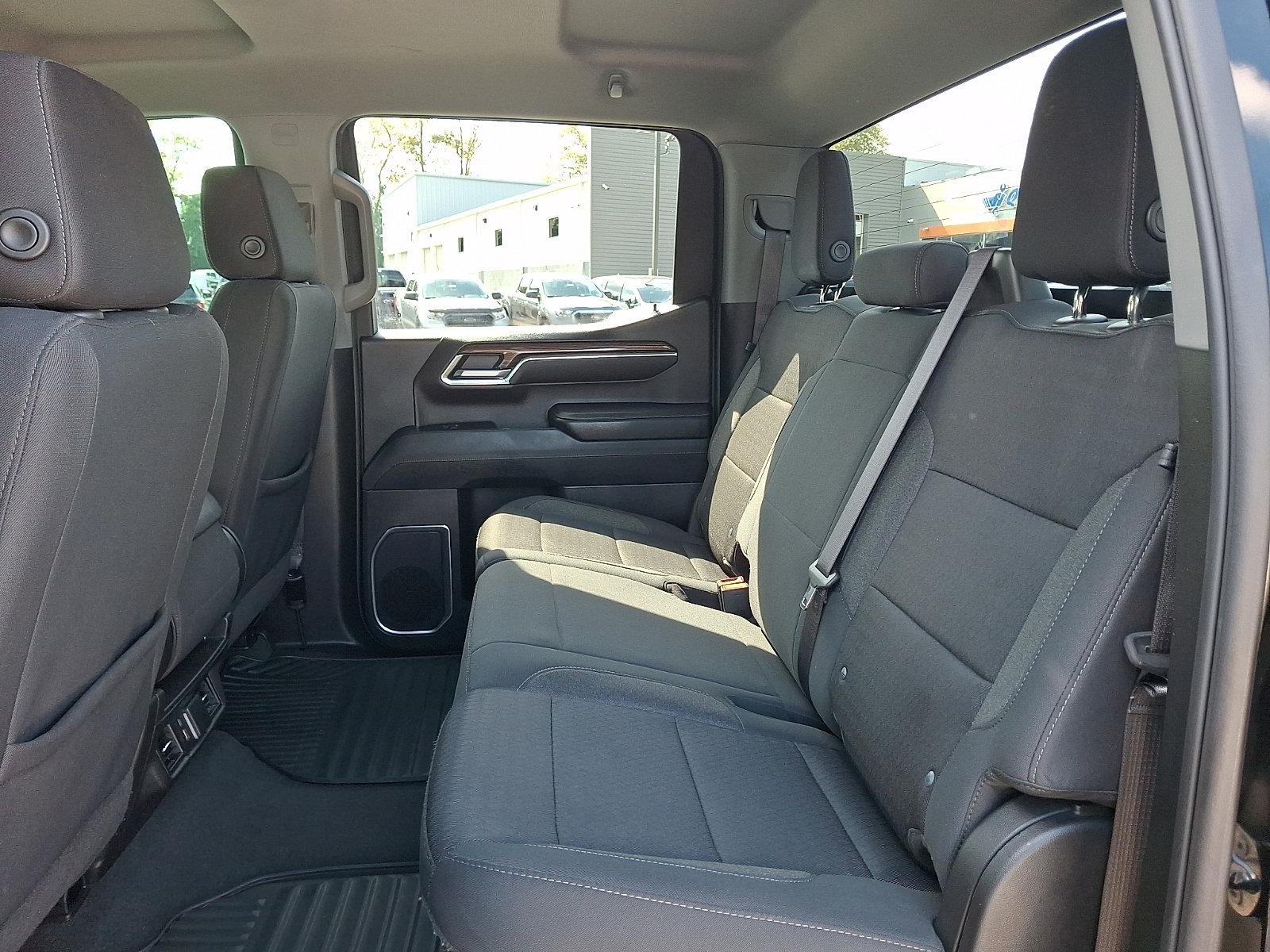 Used 2024 Chevrolet Silverado 1500 LT AWD/4WD image 13