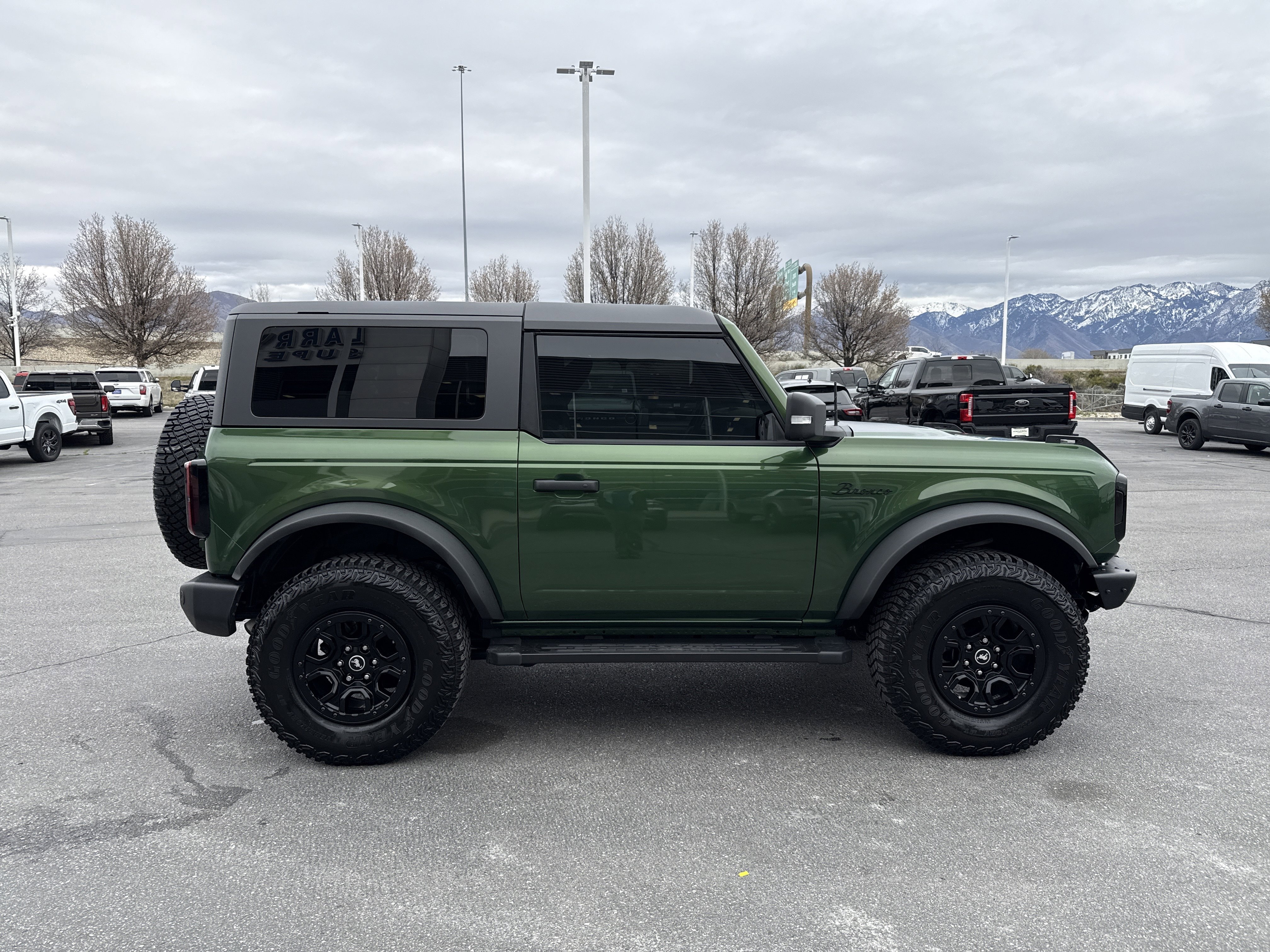 Used 2023 Ford Bronco Wildtrak image 6