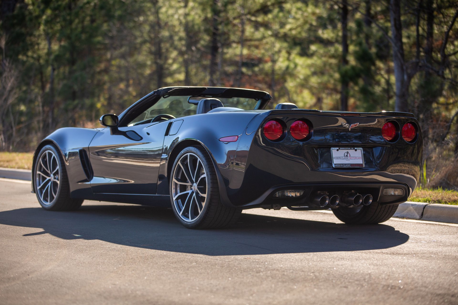 Used 2013 Chevrolet Corvette 427 w/ 1SC Preferred Equipment Group image 1
