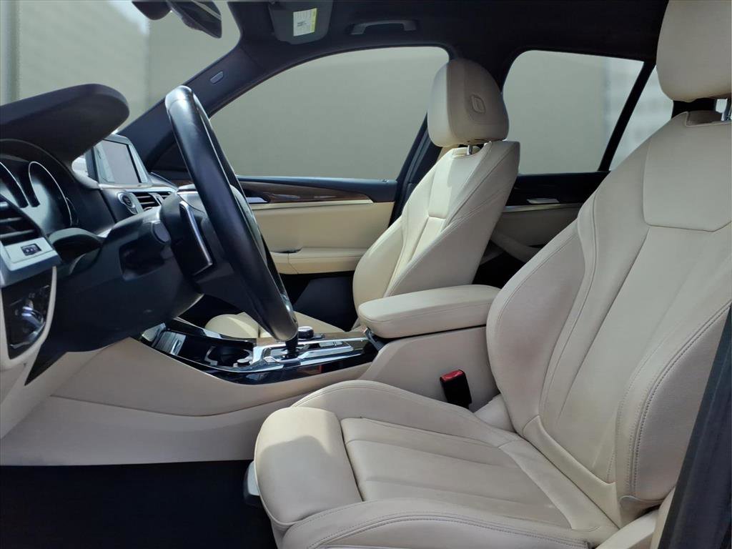 Used 2019 BMW X3 sDrive30i w/ Driving Assistance Package image 17