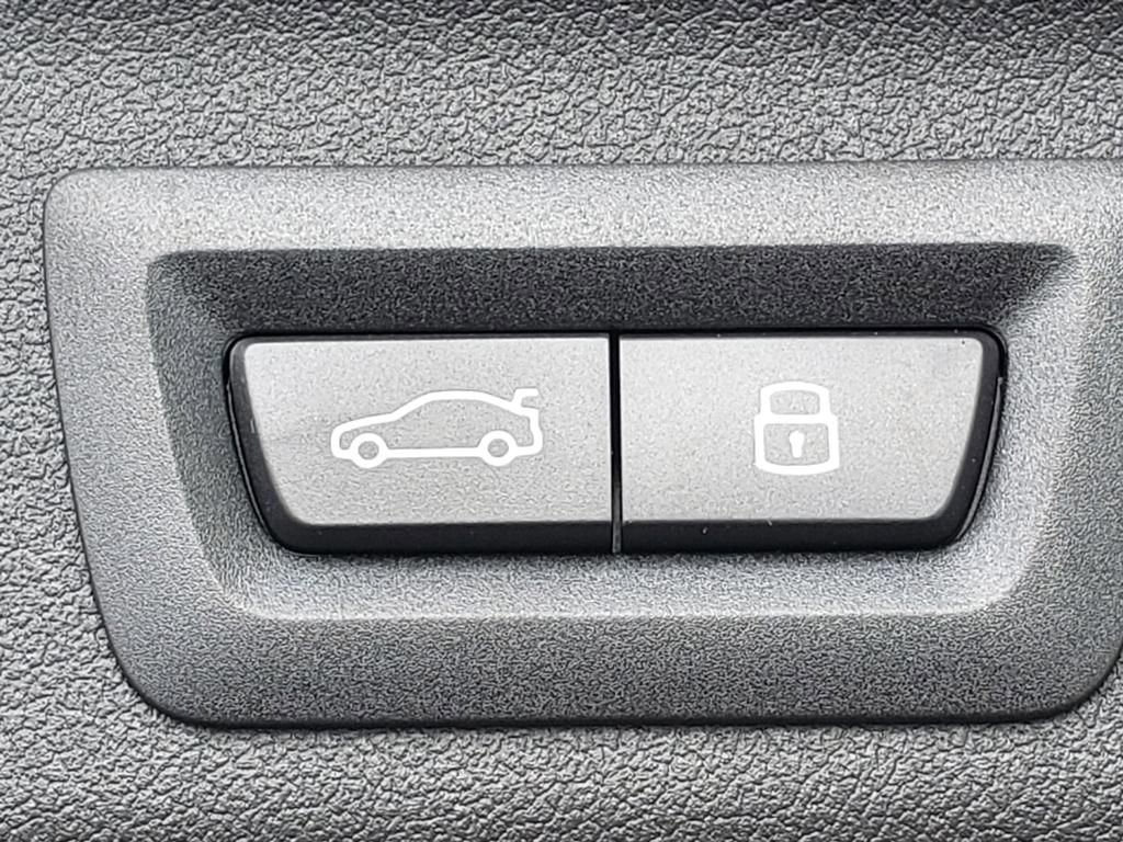 New 2026 BMW X1 xDrive28i w/ Technology Package AWD/4WD image 7