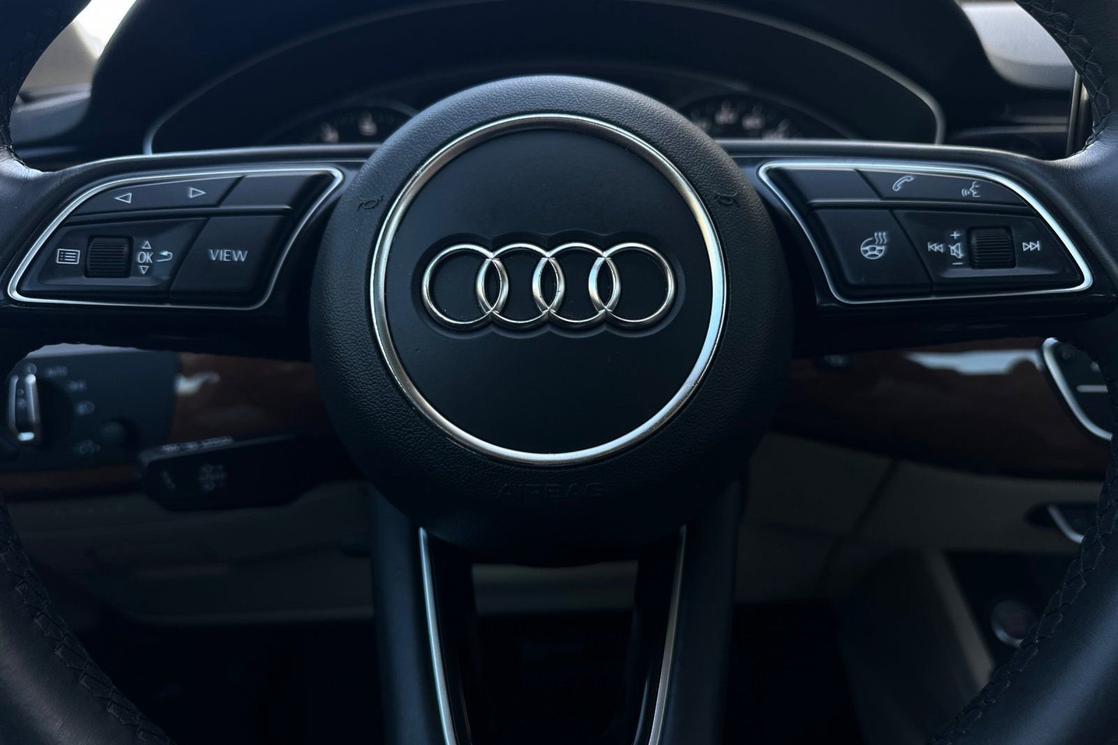 Used 2021 Audi A4 2.0T Premium w/ Convenience Package image 22