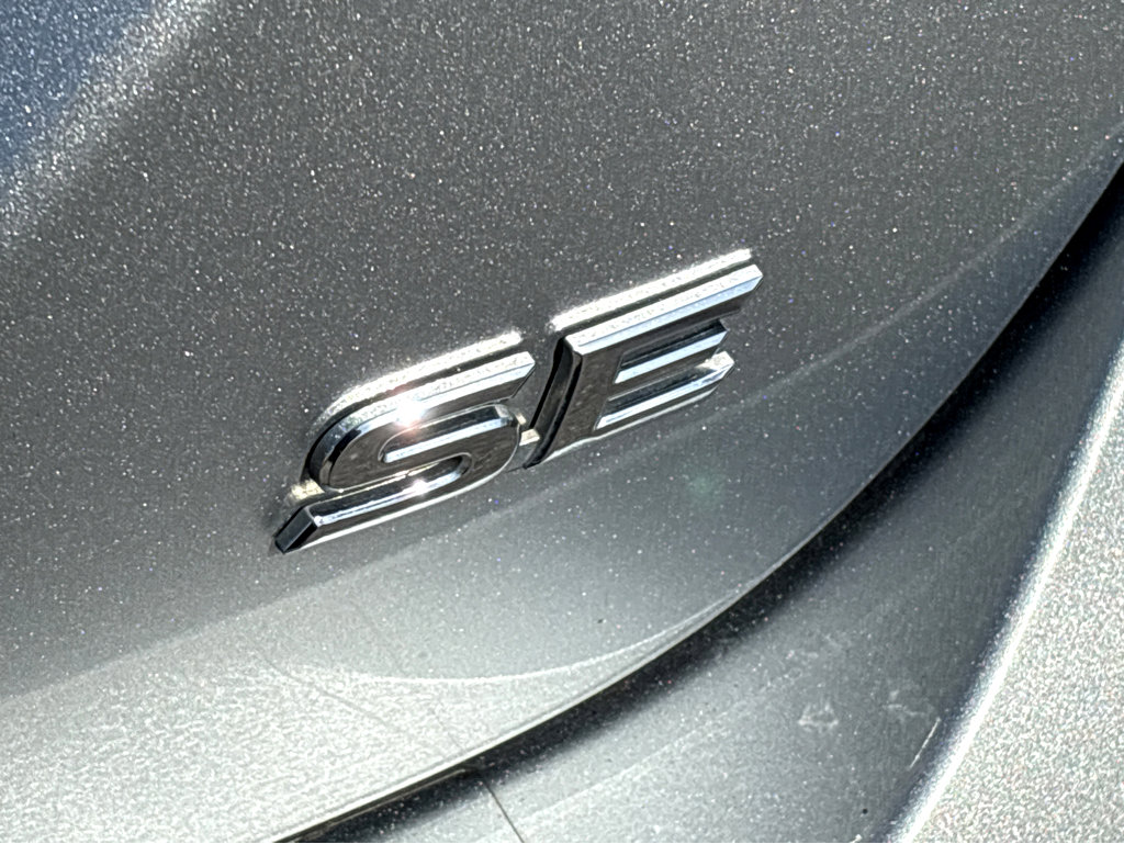 Used 2023 Toyota Camry SE image 24