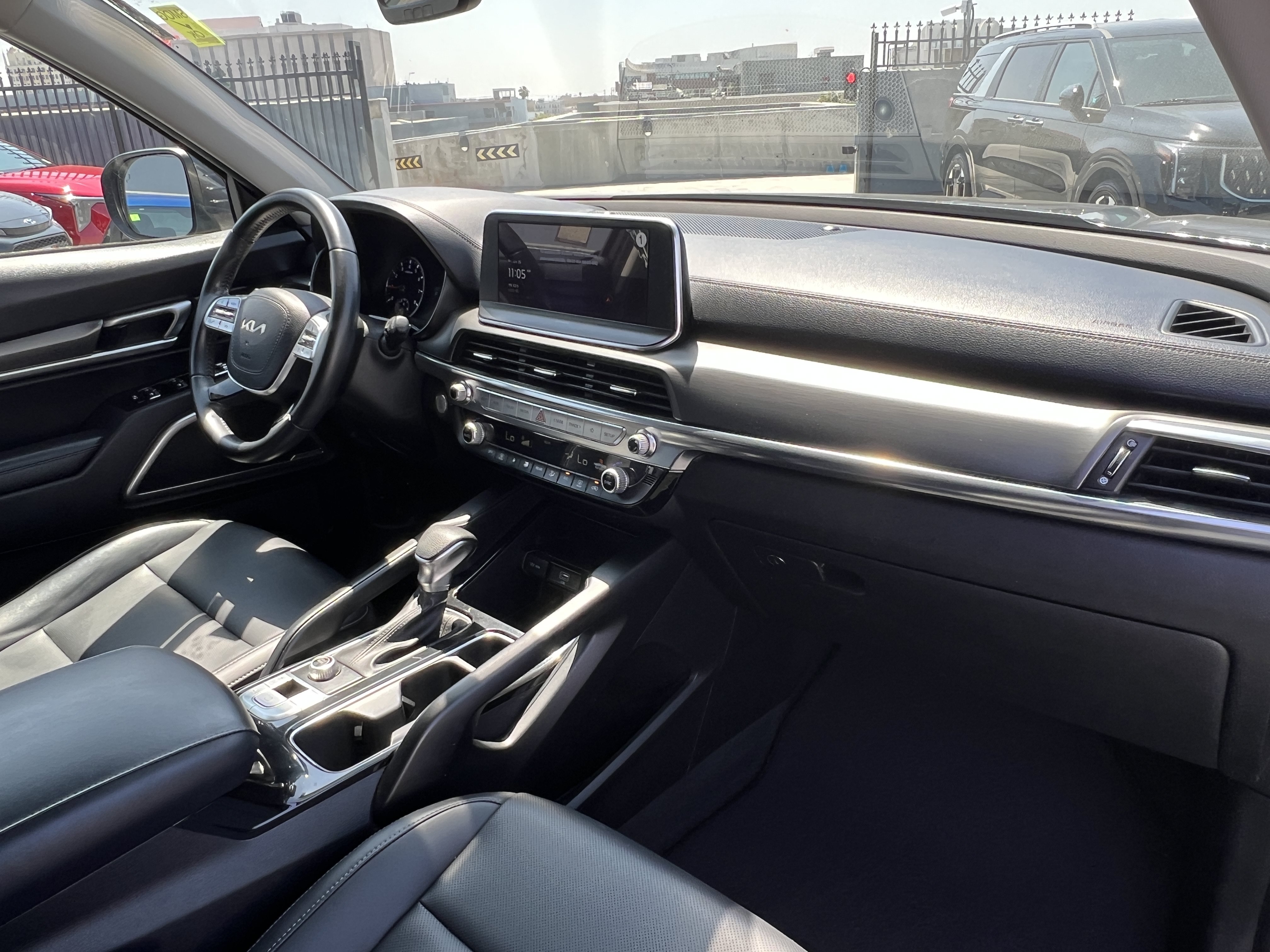 Certified 2022 Kia Telluride LX FWD image 15