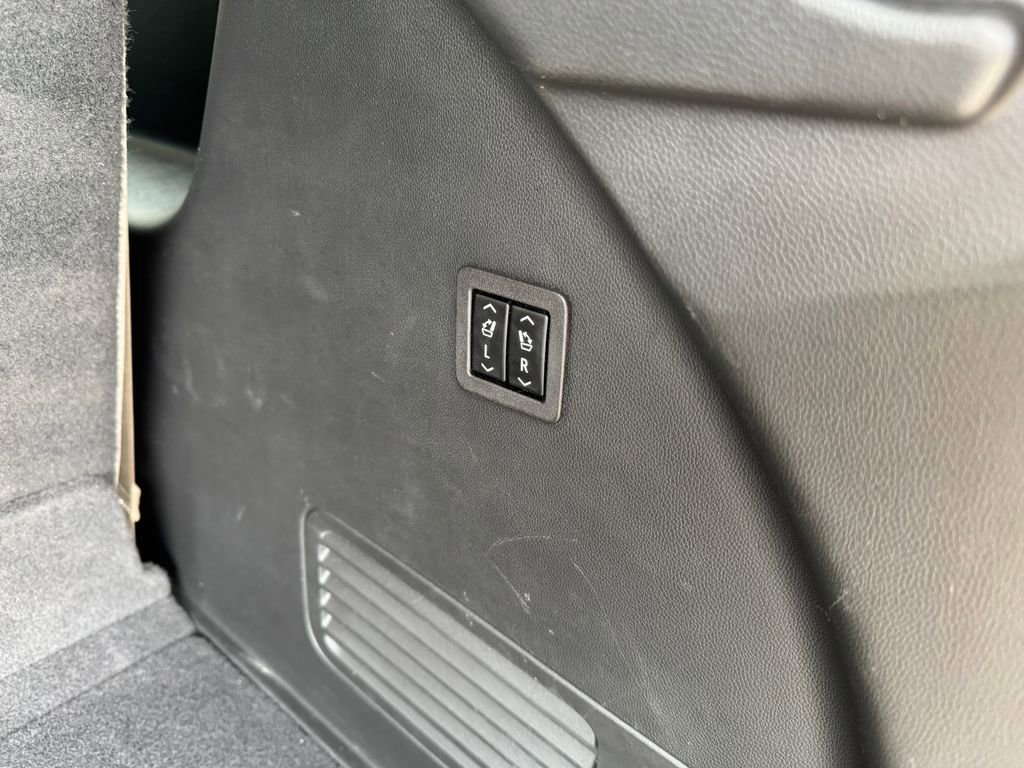 Used 2020 Buick Enclave Premium w/ Trailering Package, 5000 lbs. image 11