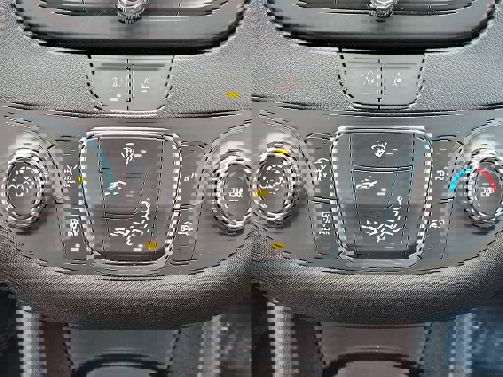 Used 2024 Chevrolet Malibu LS w/ Driver Confidence Package image 26