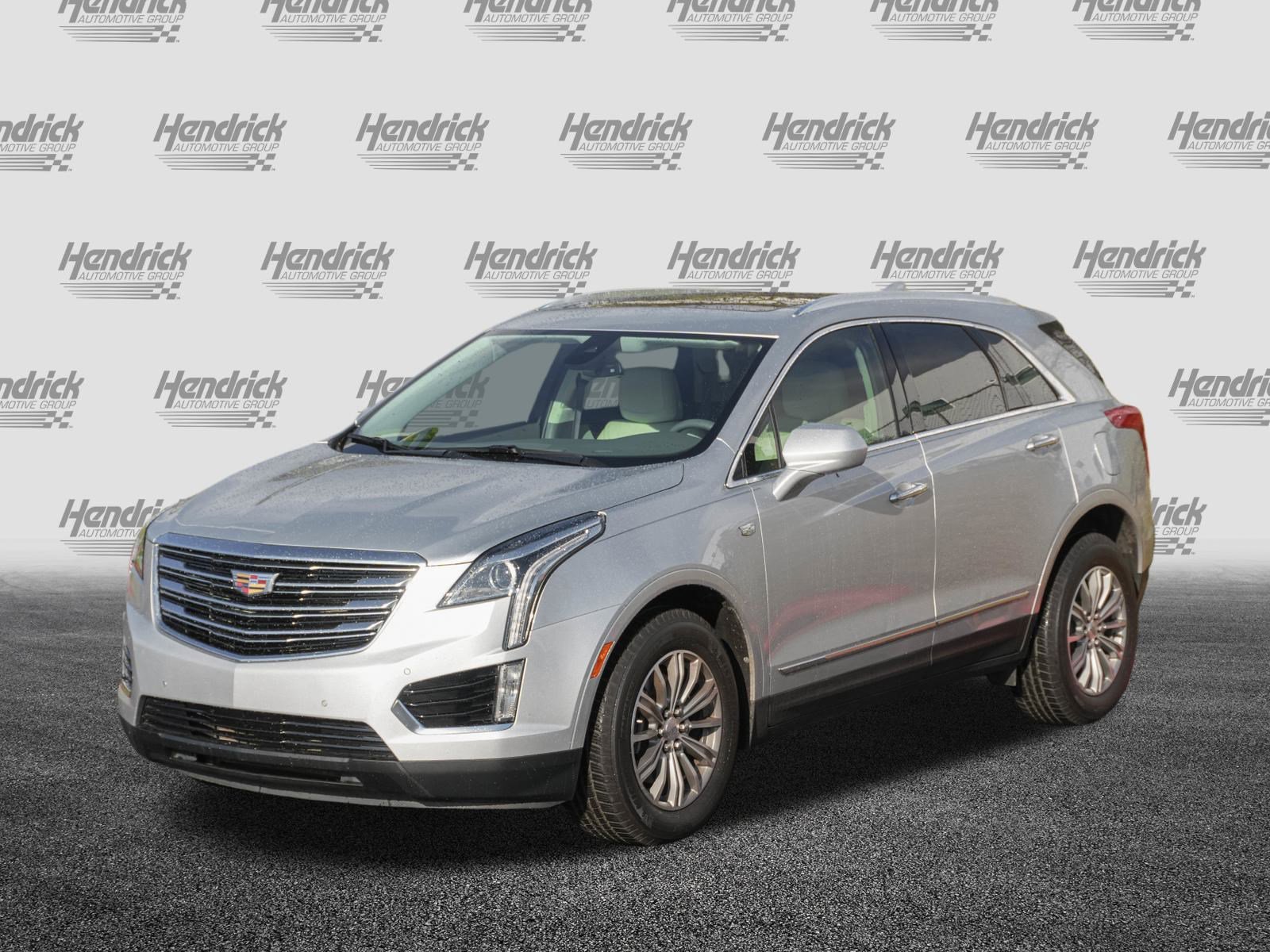 Used 2017 Cadillac XT5 Luxury w/ Driver Awareness Package image 5