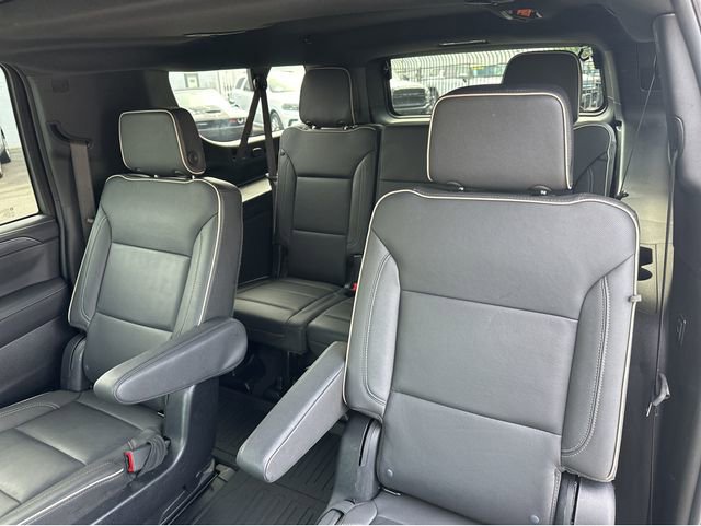 Certified 2024 GMC Yukon XL SLT w/ SLT Premium Package image 14