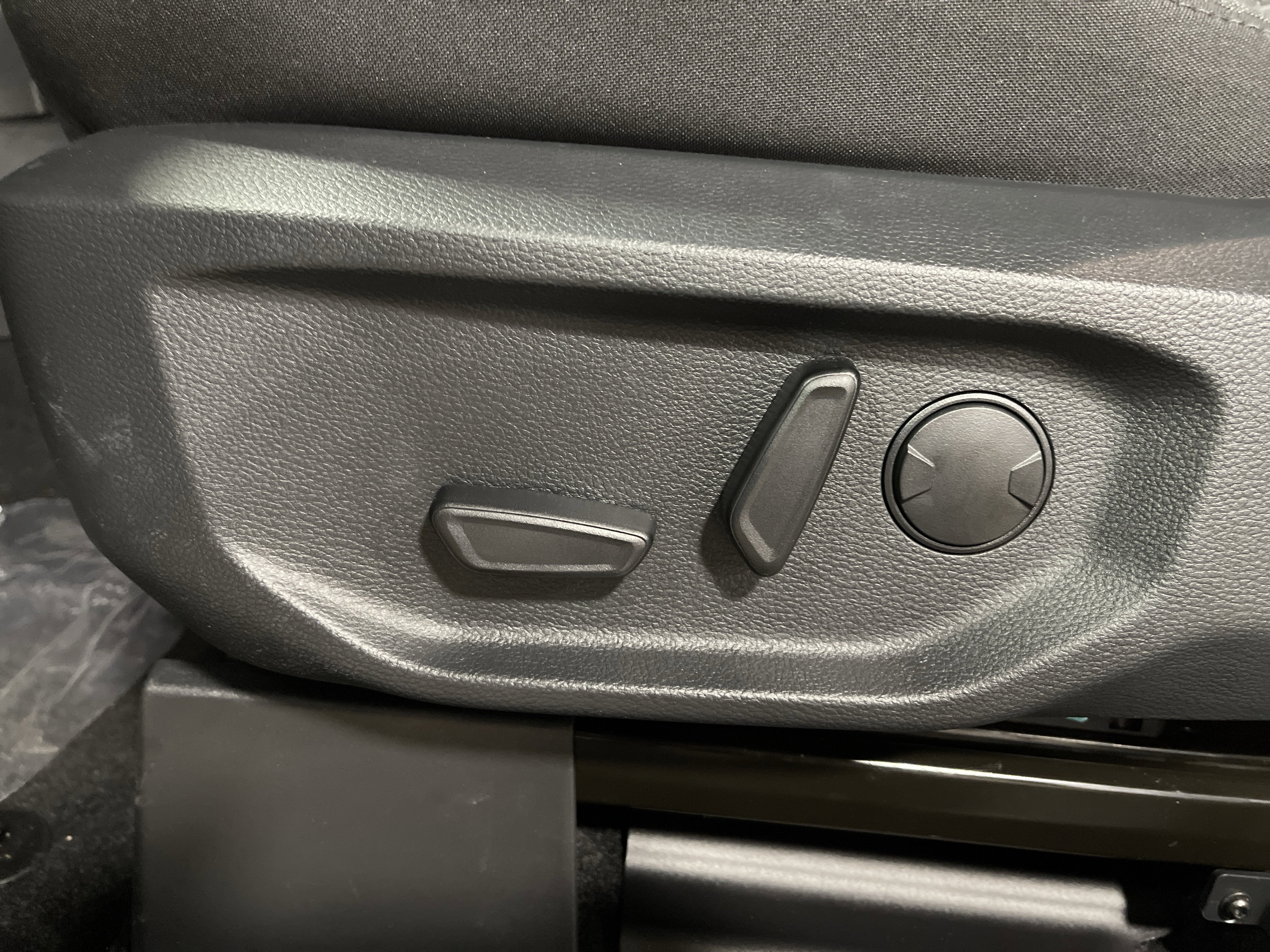 New 2025 Ford Ranger XLT image 13