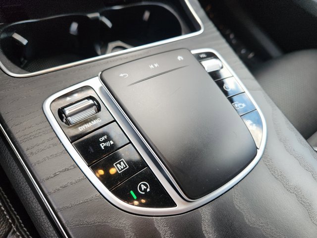 Used 2022 Mercedes-Benz GLC 300 4MATIC image 17