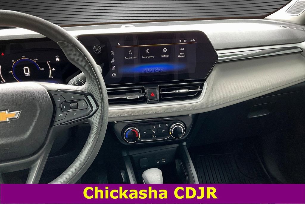 Used 2025 Chevrolet TrailBlazer LT image 9