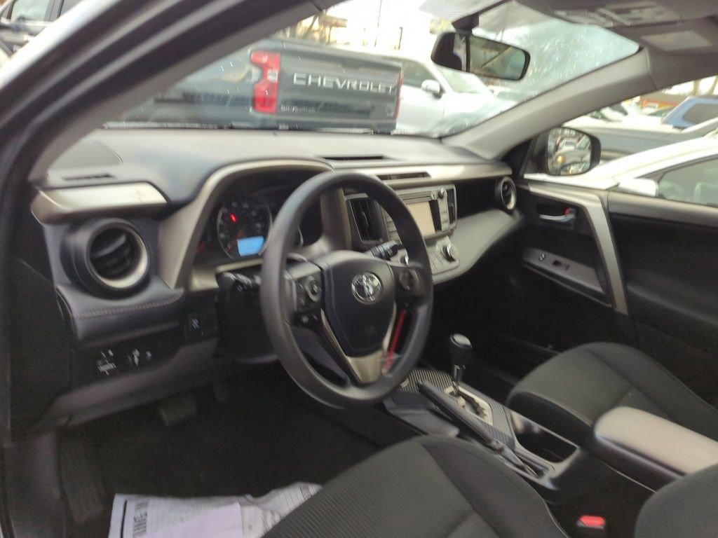 Used 2015 Toyota RAV4 XLE image 7