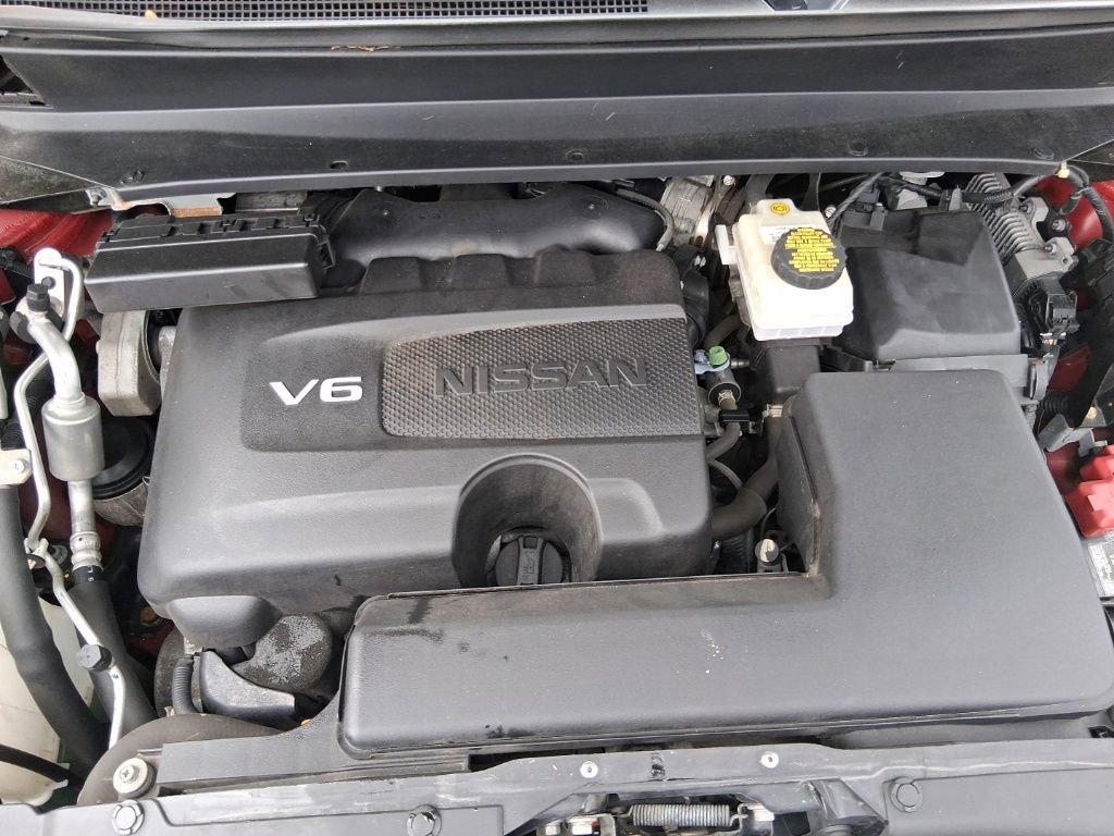 Used 2017 Nissan Pathfinder S image 22