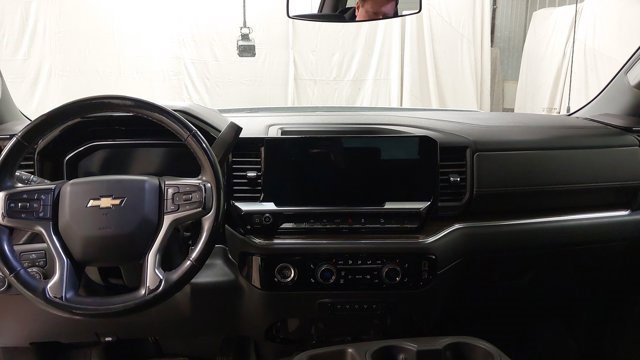 Certified 2023 Chevrolet Silverado 1500 LT w/ Z71 Off-Road Package image 24