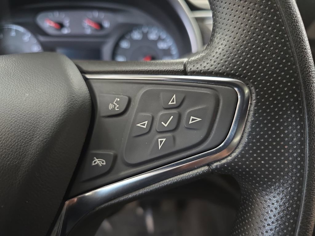 Used 2023 Chevrolet Malibu LT FWD image 18