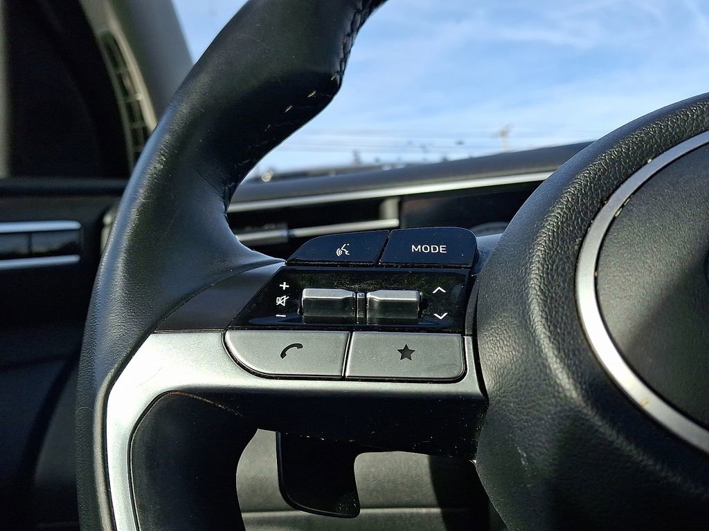 Used 2022 Hyundai Tucson Limited AWD/4WD image 22
