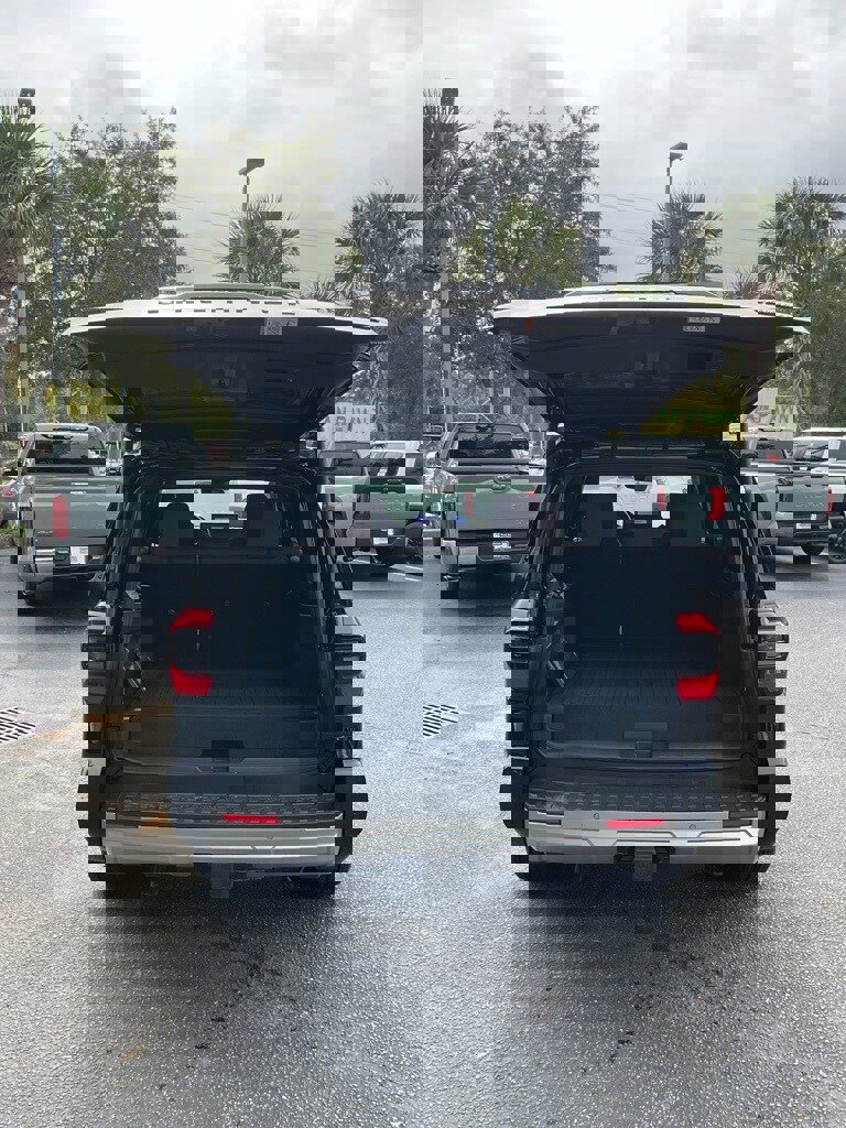 New 2025 Toyota 4Runner Limited image 7