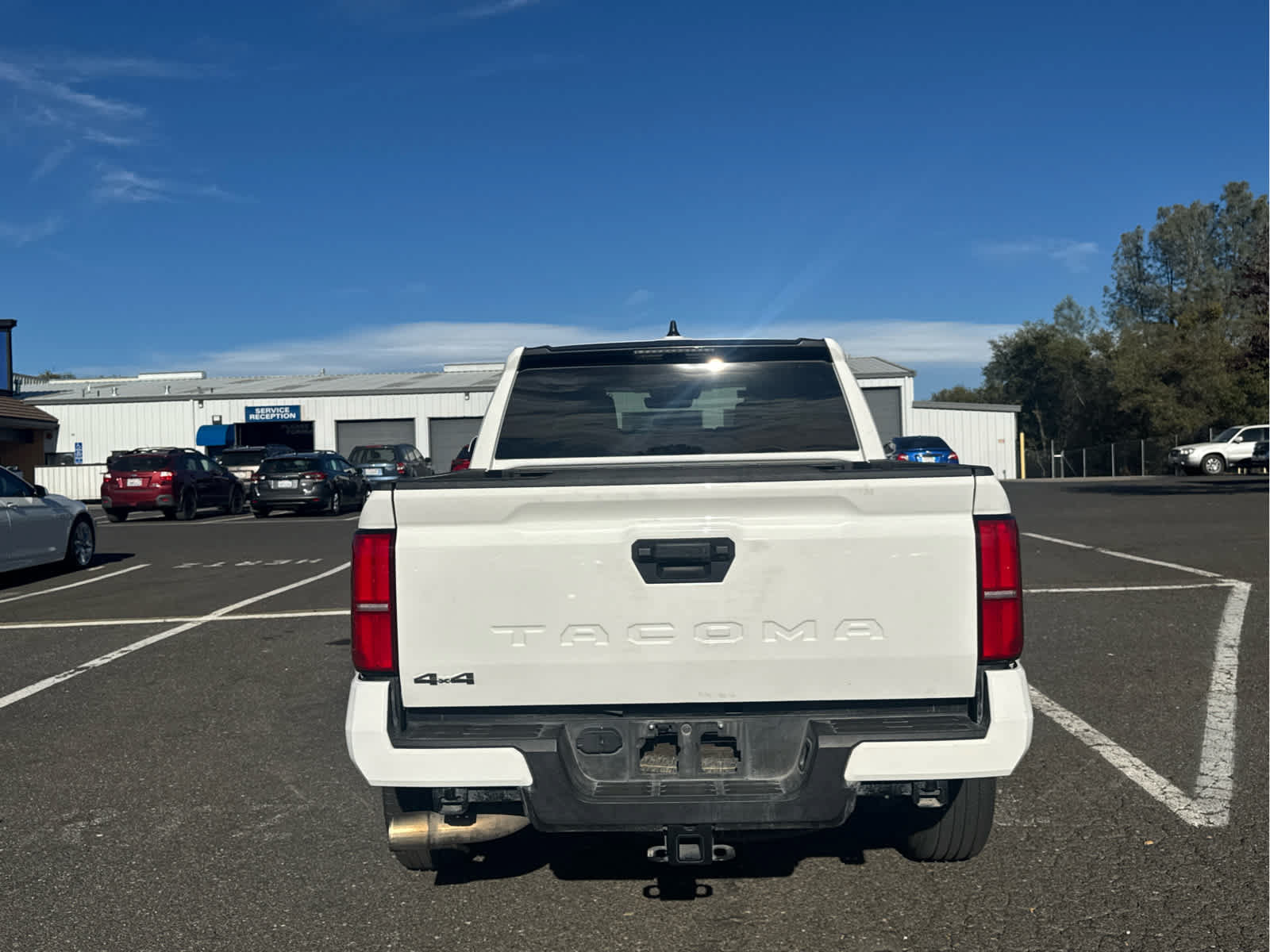 Used 2025 Toyota Tacoma SR5 AWD/4WD image 6