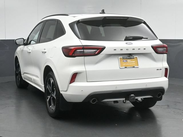 Certified 2023 Ford Escape ST-Line Elite w/ Class II Trailer Tow Package AWD/4WD image 6