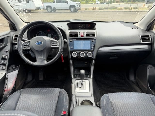 Used 2016 Subaru Forester 2.5i Premium w/ All-Weather Package AWD/4WD image 10