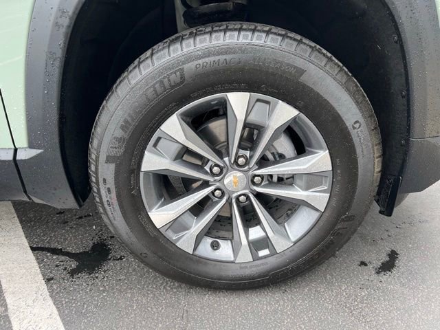 Certified 2025 Chevrolet Equinox LT w/ Safety and Technology Package AWD/4WD image 12
