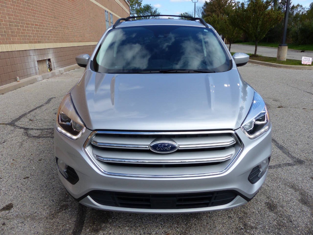 Used 2019 Ford Escape SEL FWD image 13
